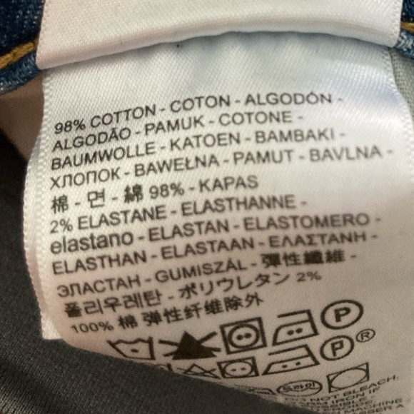 Levi's Women's High Rise Jeans - Blue - Picture 7 of 9